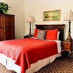 The Lafayette Inn