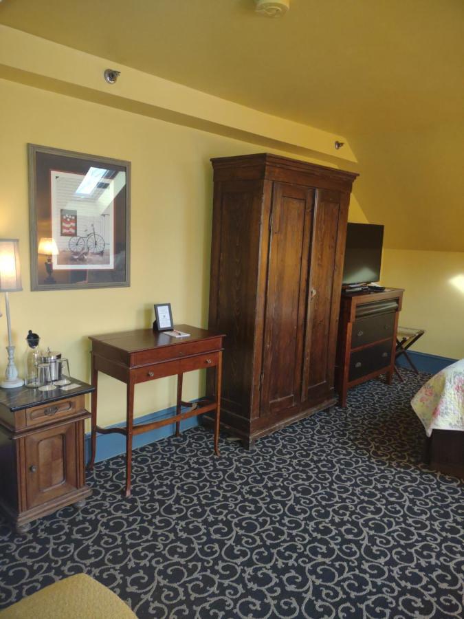 Bed & Breakfast The Lafayette 3*